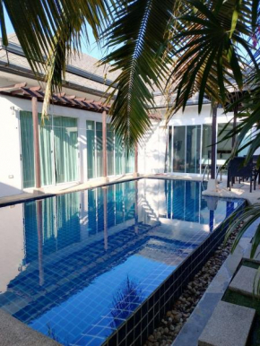 Kamala pool Villa